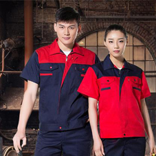 長(zhǎng)沙工作服現(xiàn)貨批發(fā)和定制有什么區(qū)別？